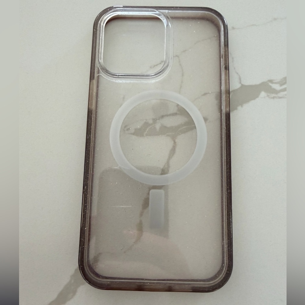 Clear Transparent MagSafe-Compatible Phone Case - White Ring